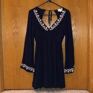 Shyanne Long Sleeve Dress